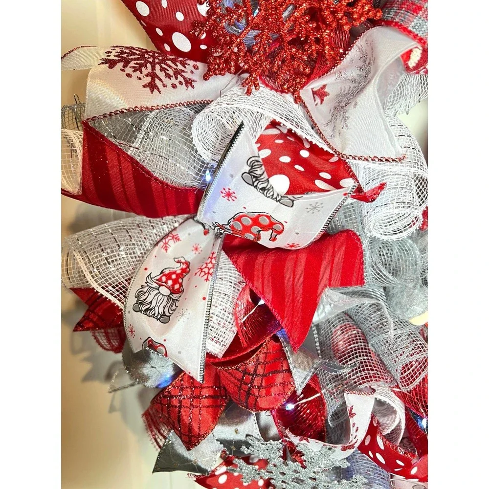 Handmade Christmas Gnome Holiday Ribbon Door Wreath 22 ins LED W39